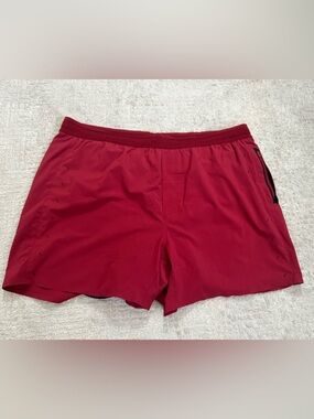 Ten Thousand Lined Session Shorts 5.5”